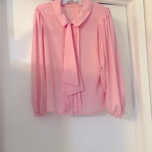 Chaus Preppy Button Down Wear In & Out Soft Sleeves Removable Tie Hidden Buttons